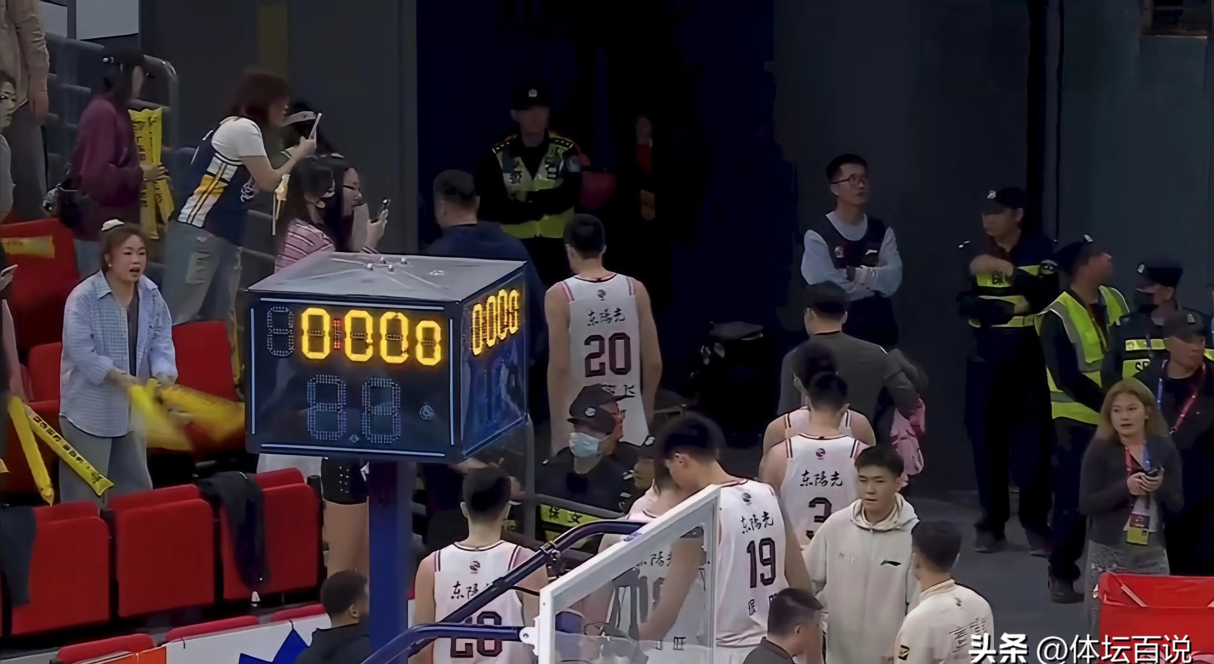 JIUYOU-今夜突围战来临，皇家马德里围绕CBA季后赛临场应变，震撼外界，细节决定成败的简单介绍